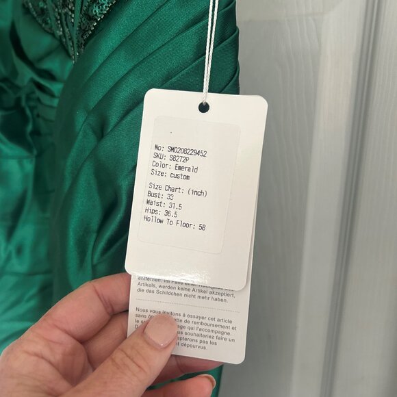 Emerald Prom Dress Beaded Corset Pleated Formal Bodycon Sweep Train with Slit - Picture 4 of 8